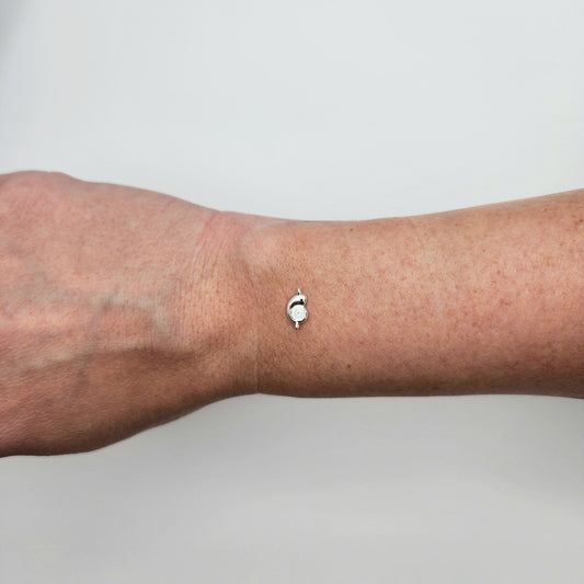 Silver sea snail connector size