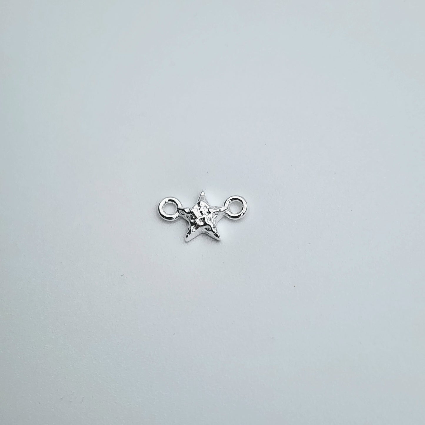 Silver sea star connector