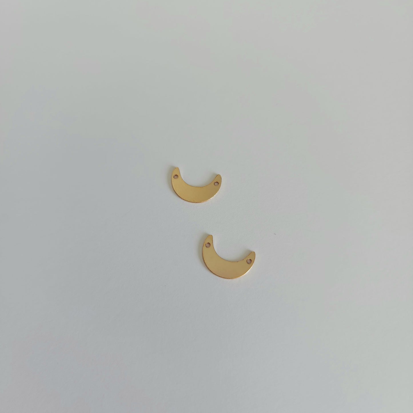 14k gold filled permanent jewellery moon connector wholesale