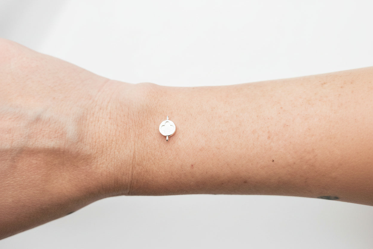Silver mother of pearl size