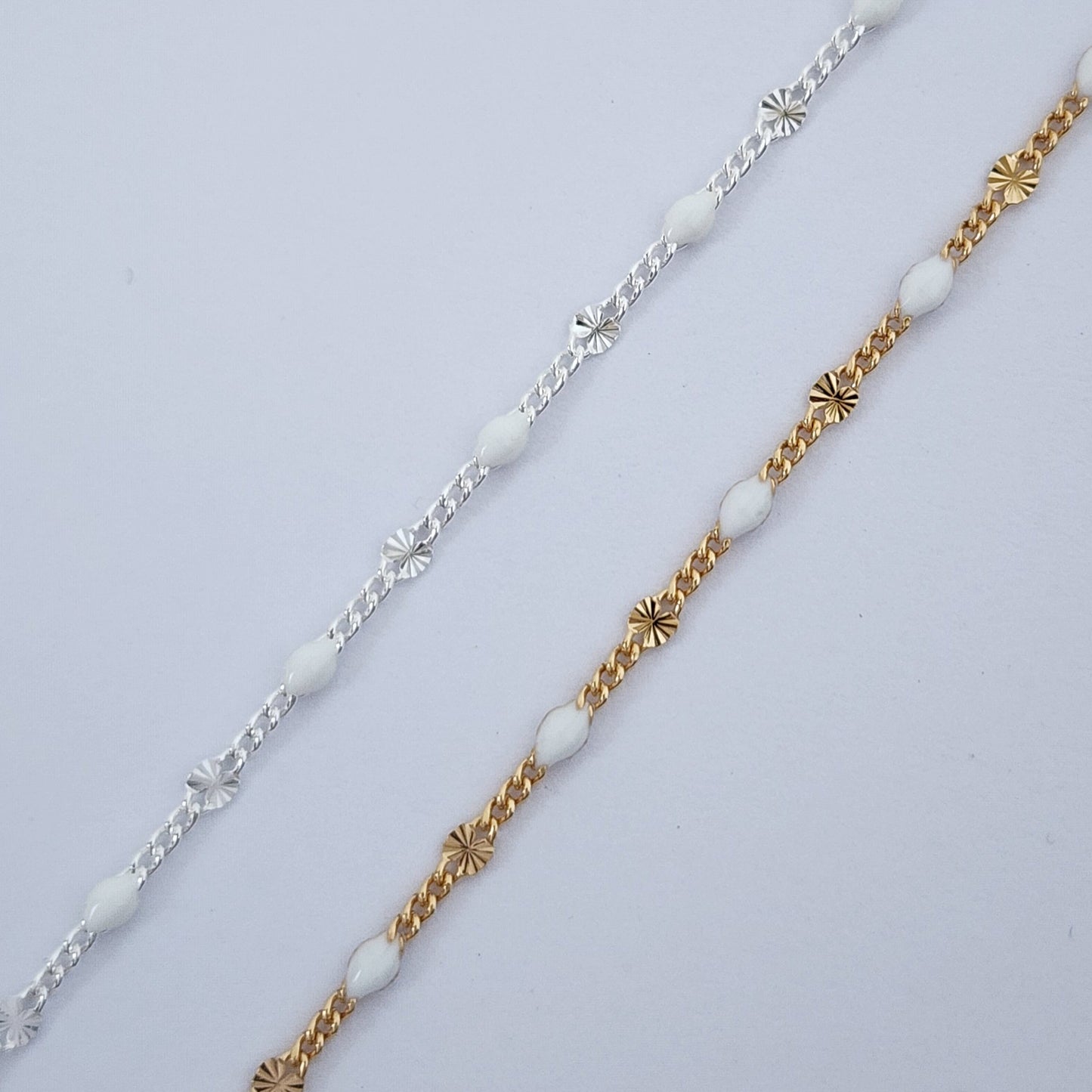 Figaro 3+1 Starburst Alternating Enamel - White