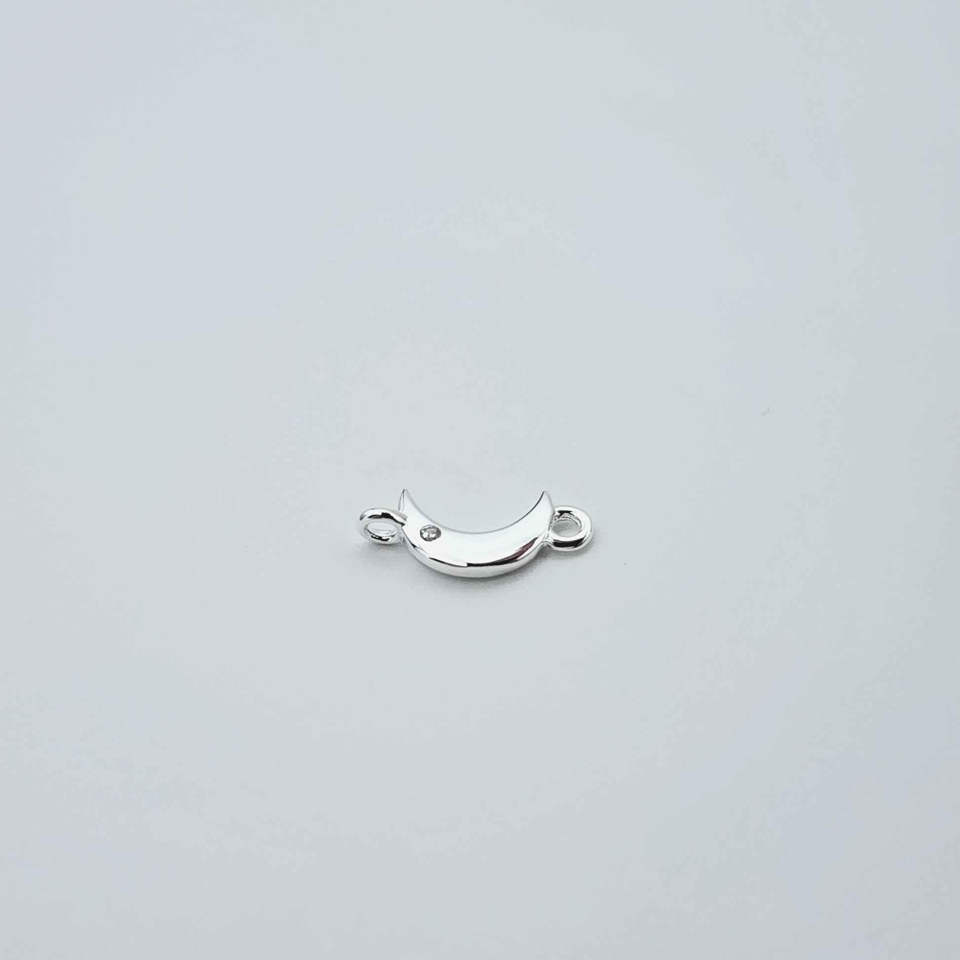Cz moon connector