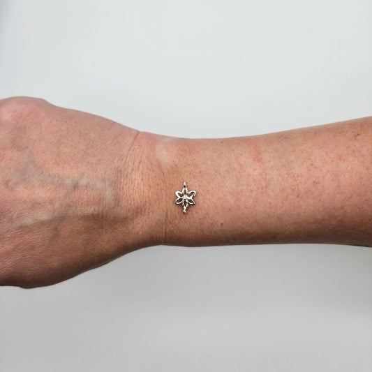 Silver flower connector size