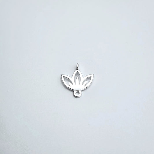 Silver lotus connector