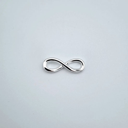 Silver infinity connector 