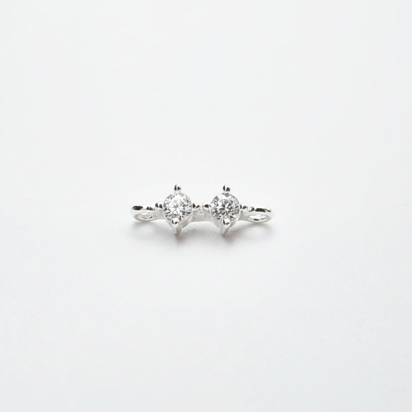 Permanent jewellery double cz connector